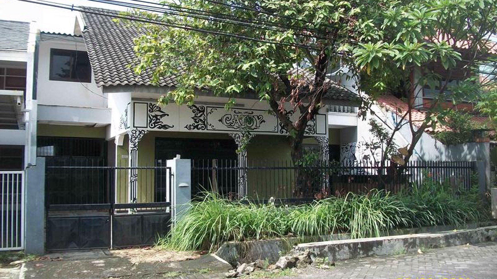 Rumah di Sidosermo Indah Surabaya Selatan, Jalan Kembar Utama, Bisa untuk Rumah Tinggal/Kantor, Usaha dsb