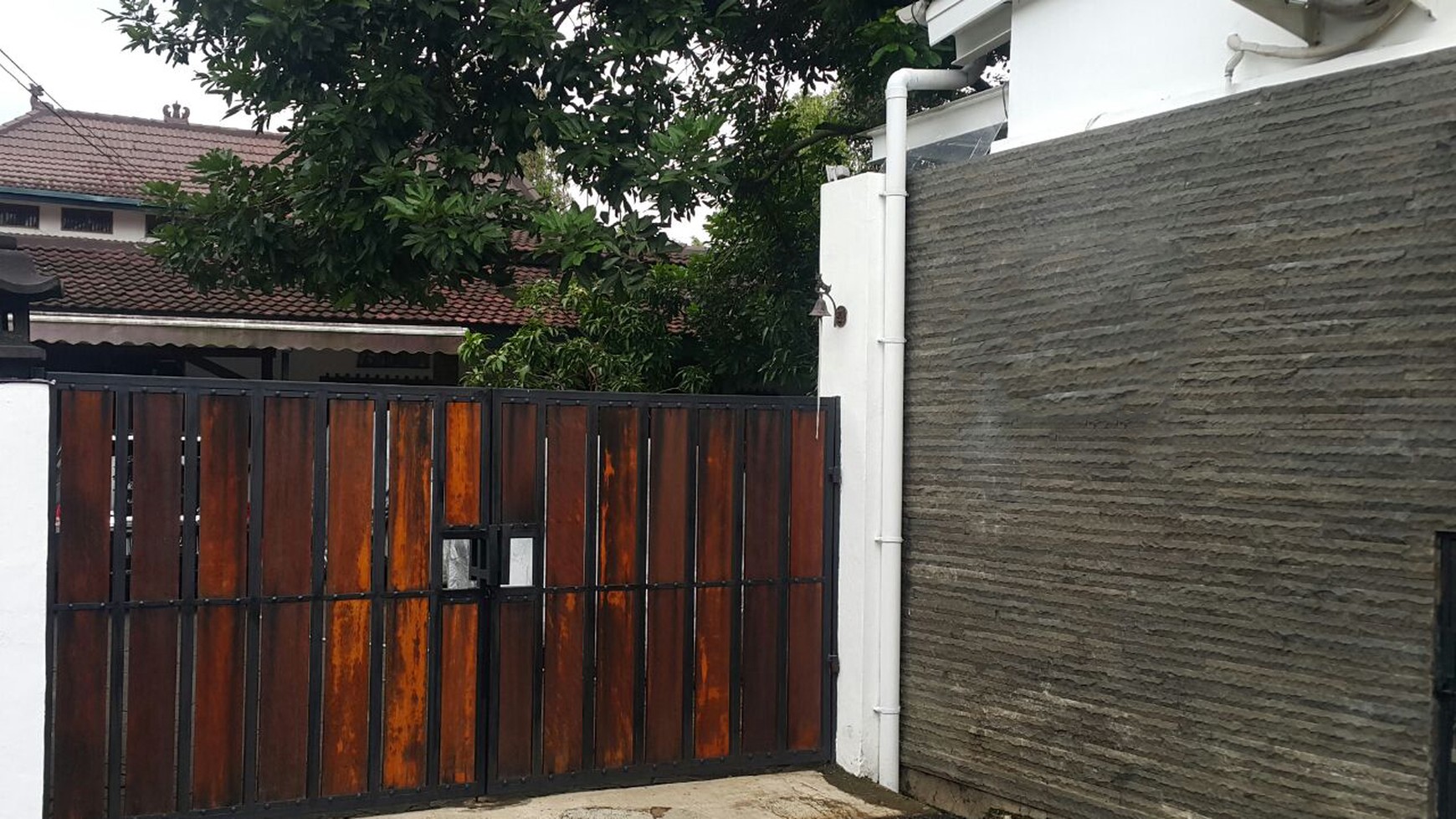 Rumah Bagus di Kav Polri, Ragunan Pasar Minggu, Jakarta Selatan