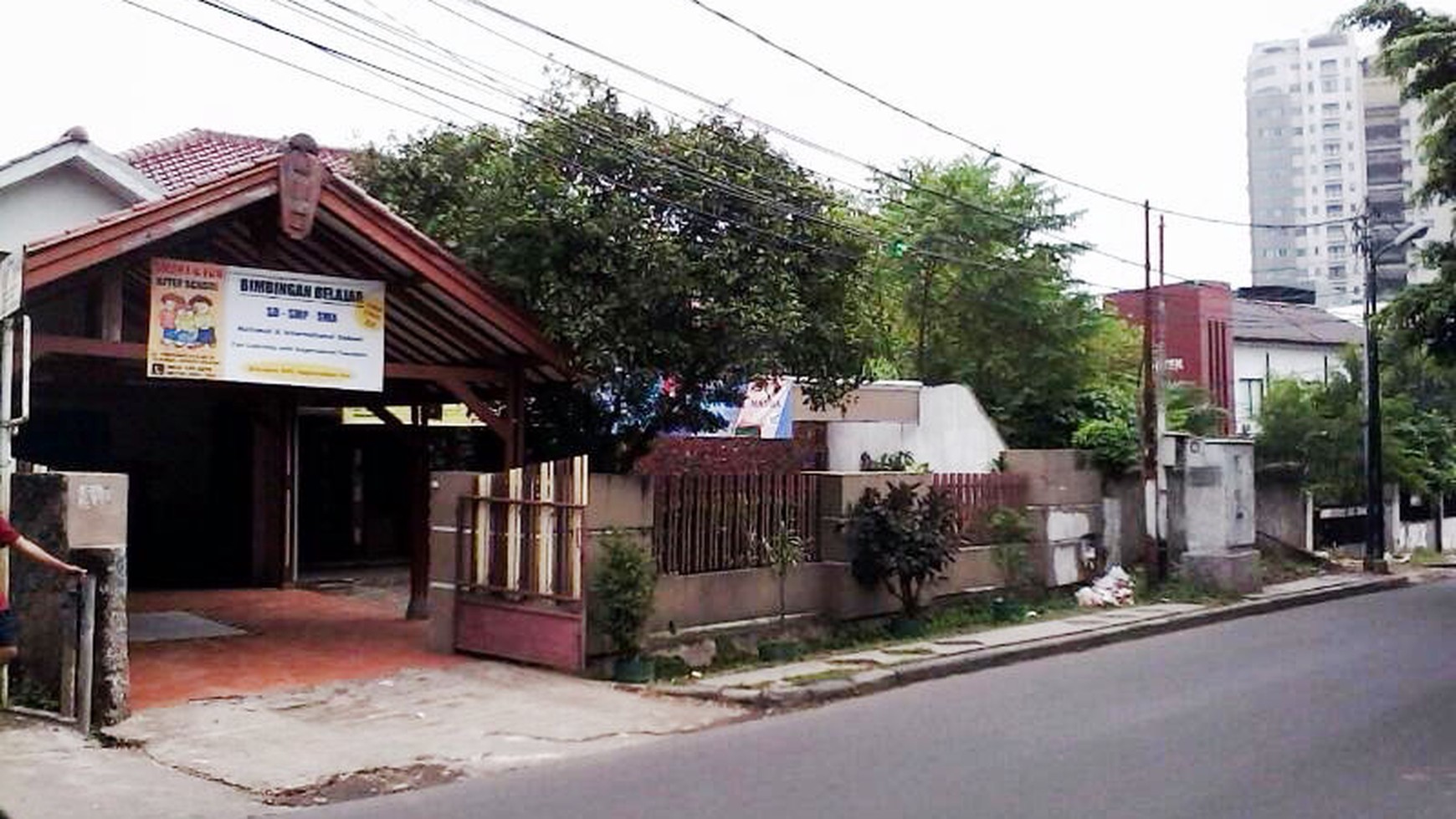 Rumah Nyaman dan Siap Huni di Kawasan Cilandak, Jakarta Selatan