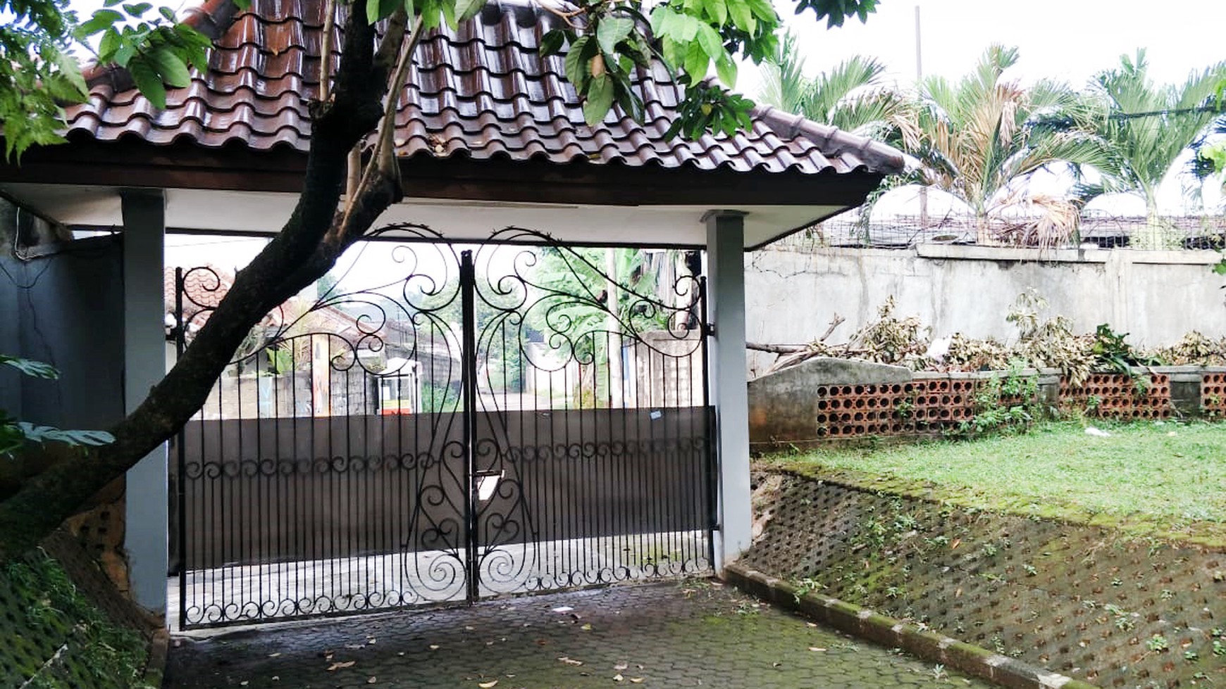 Dijual SEGERA Rumah Nyaman dan Siap Huni di Kawasan Nusa Jaya, Ciputat, Tangerang Selatan