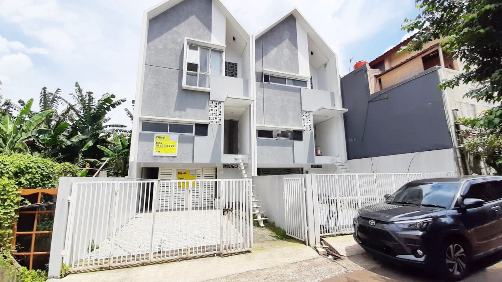 Dijual SEGERA Rumah minimalis 3 lantai, bangunan baru di Tanah Baru, Bogor