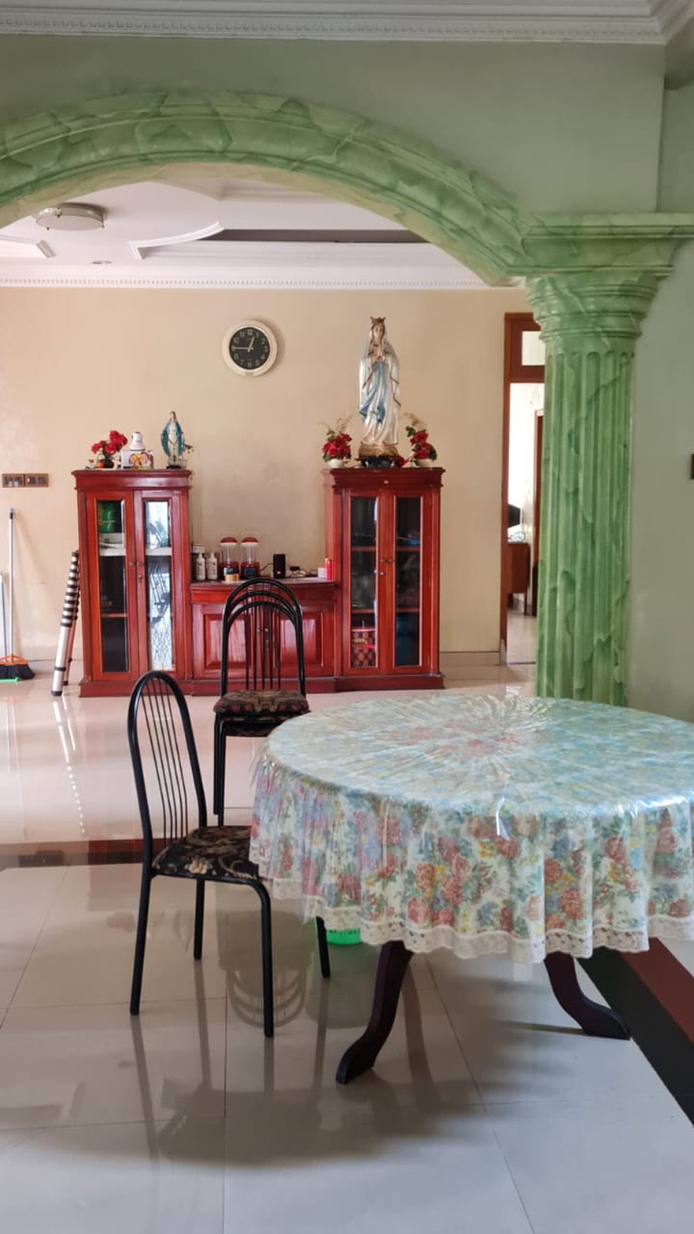 Rumah Bagus Di Jl H Jamat, Ciater BSD Tangerang Selatan