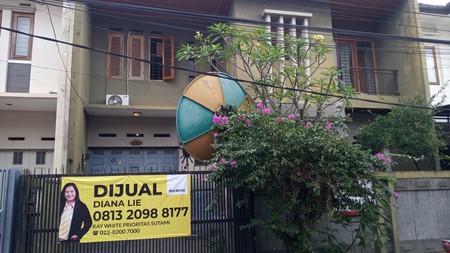 Rumah Minimalis Siap Huni di Taman Kopo Indah, Bandung