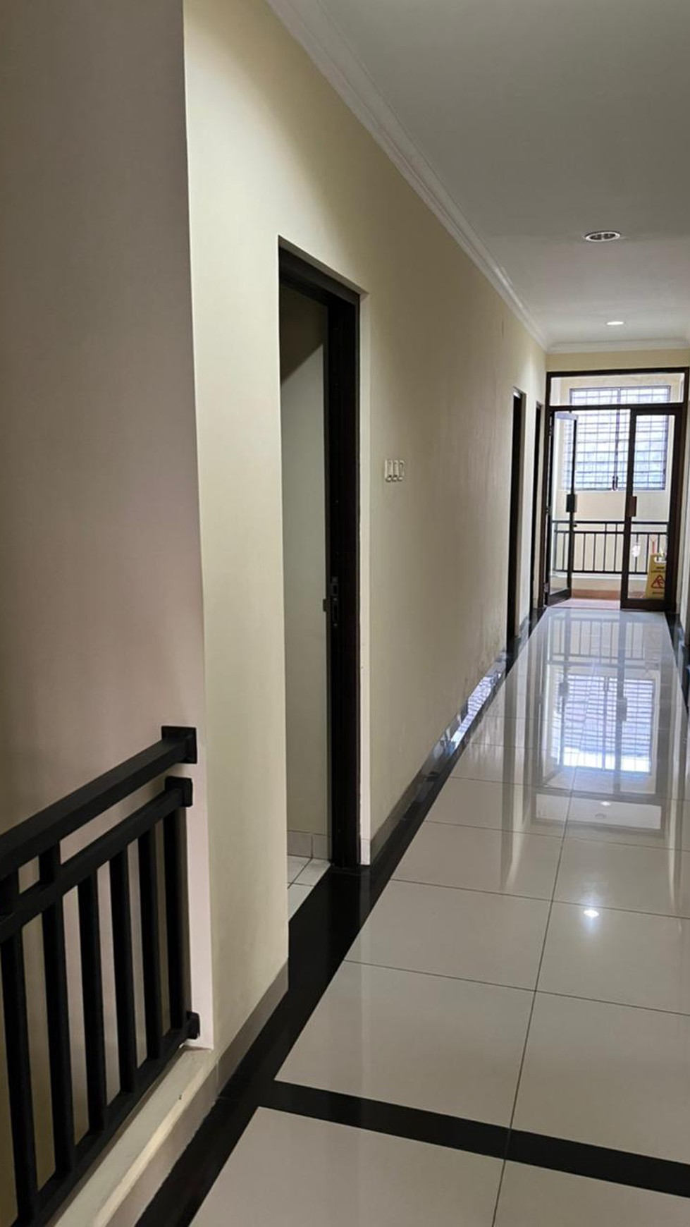 Dijual SEGERA Rumah Kos Kosan di Gardenia House, Jl Saidi Cipete, Jakarta Selatan