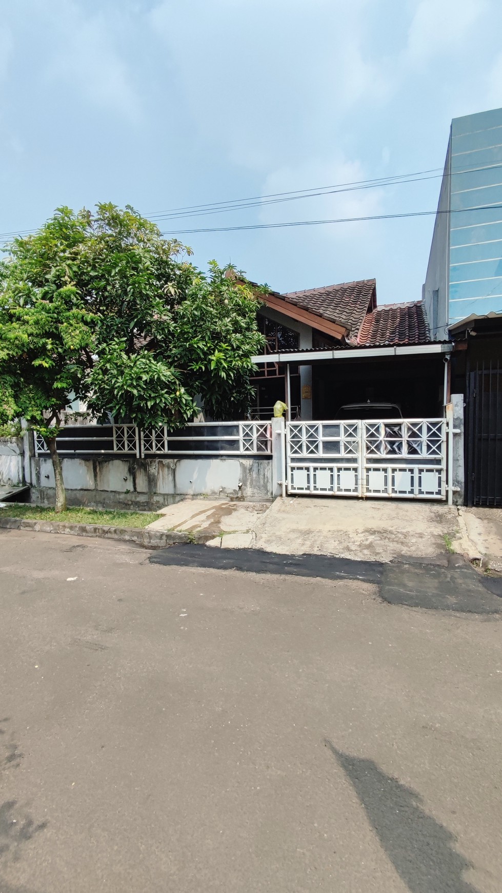 Termurah. Rumah Villa Melati Mas Hitung Tanah