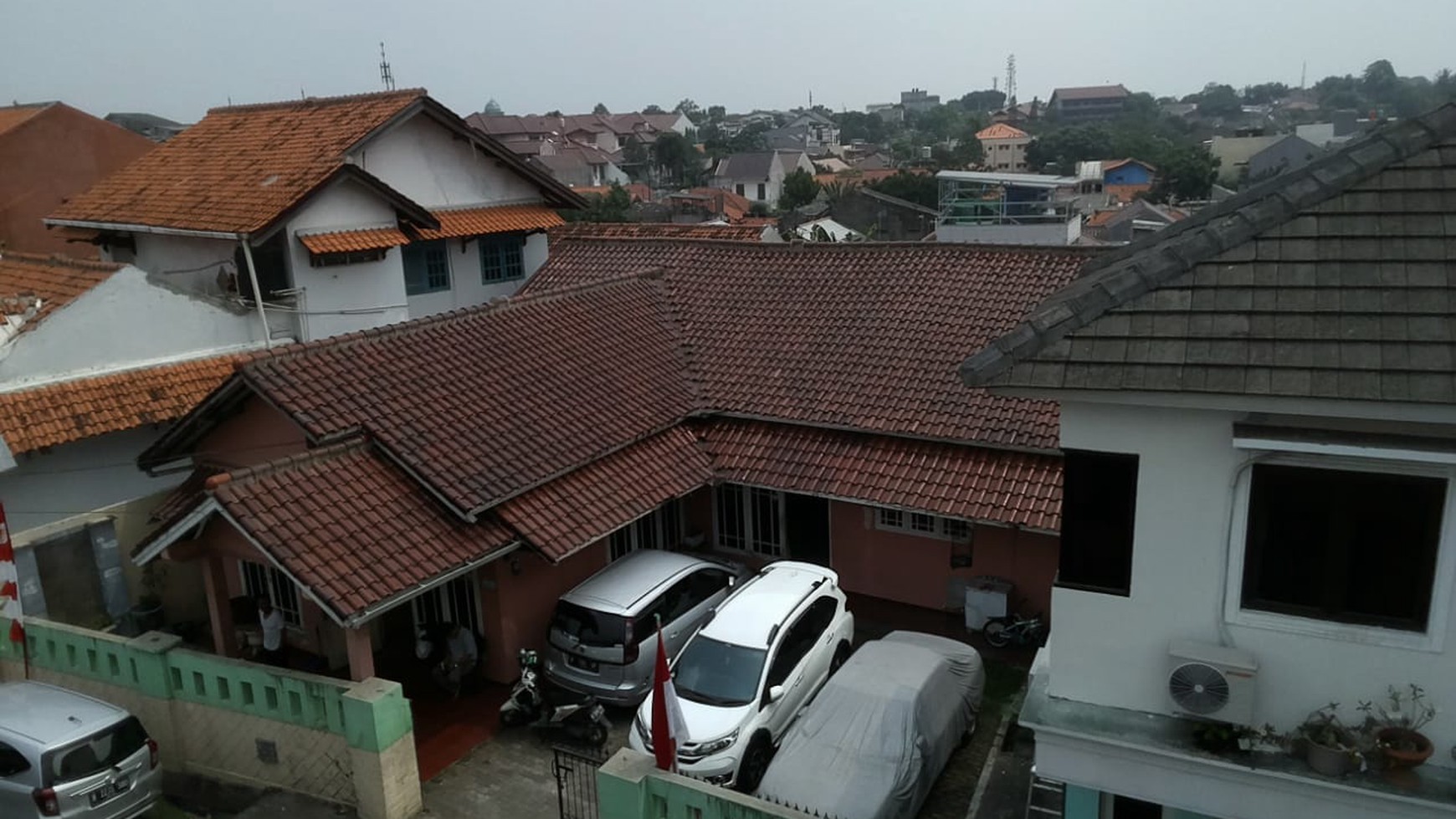 Di jual rumah di lenteng agung jakarta selatan,harga nego lokasi strategis