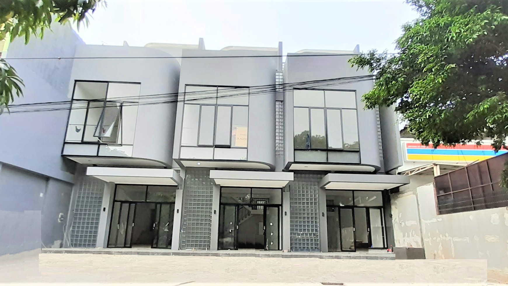 Ruko Brand New di Sektor IX Bintaro Jaya, Luas Tanah 100m, 2,5 Lantai Harga 180 Jt/Thn Nego