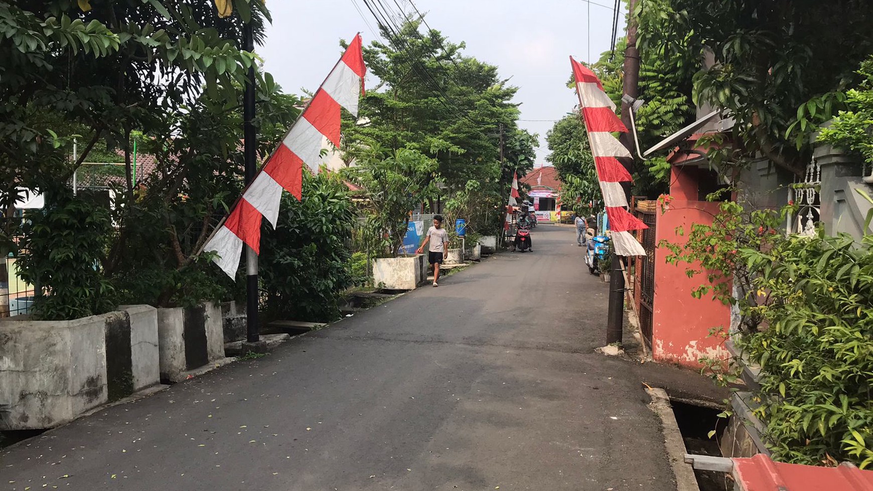 Rumah di kramat jati jakarta timur harga nego