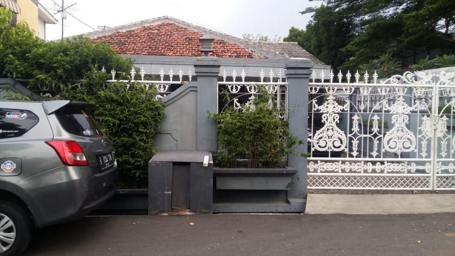 Rumah di kramat jati jakarta timur harga nego