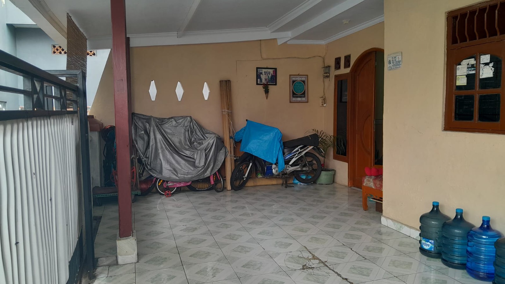 Rumah di kalisari jakarta Timur harga nego