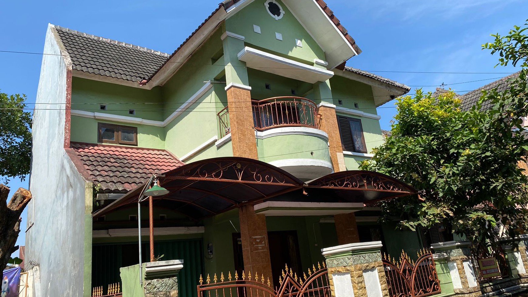 Rumah 2 Lantai di Perm Taman Kenari Sleman 