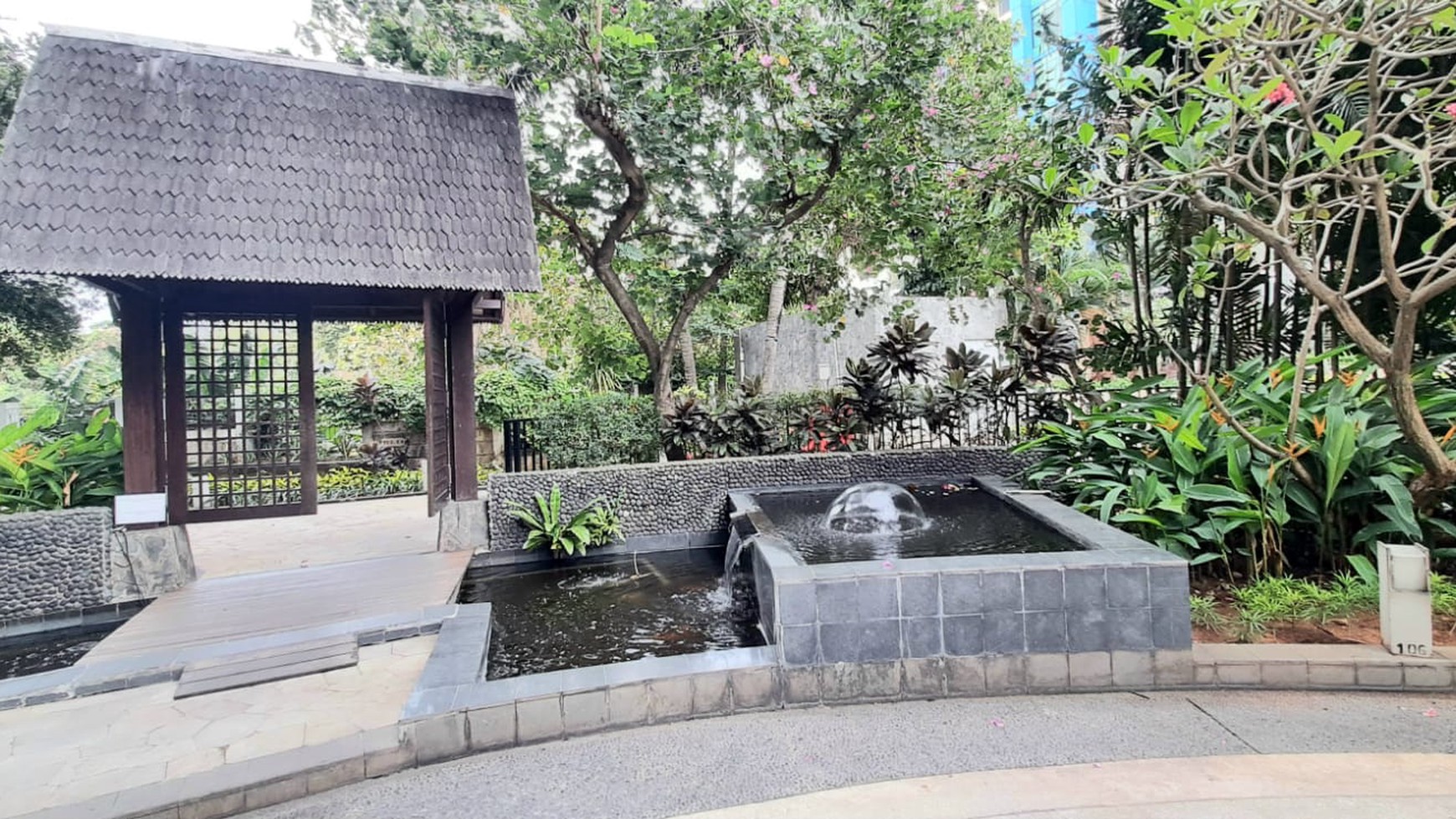 Apartemen (2Unit) Hampton Park Cilandak, Full Furnished Dekat JIS.