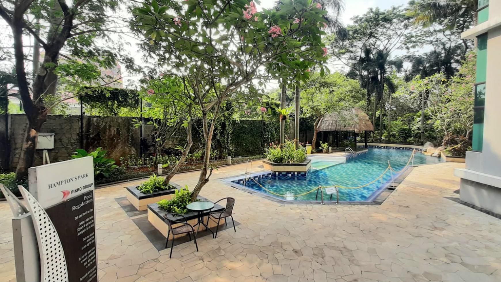 Apartemen (2Unit) Hampton Park Cilandak, Full Furnished Dekat JIS.