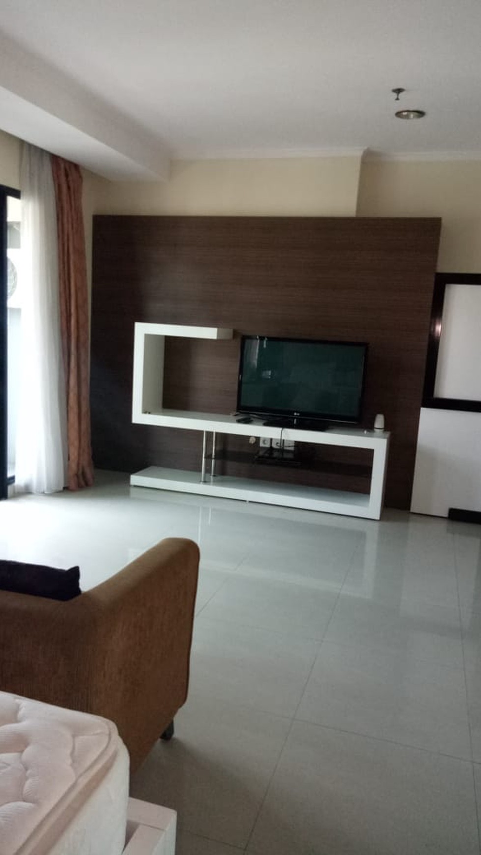 Apartemen (2Unit) Hampton Park Cilandak, Full Furnished Dekat JIS.