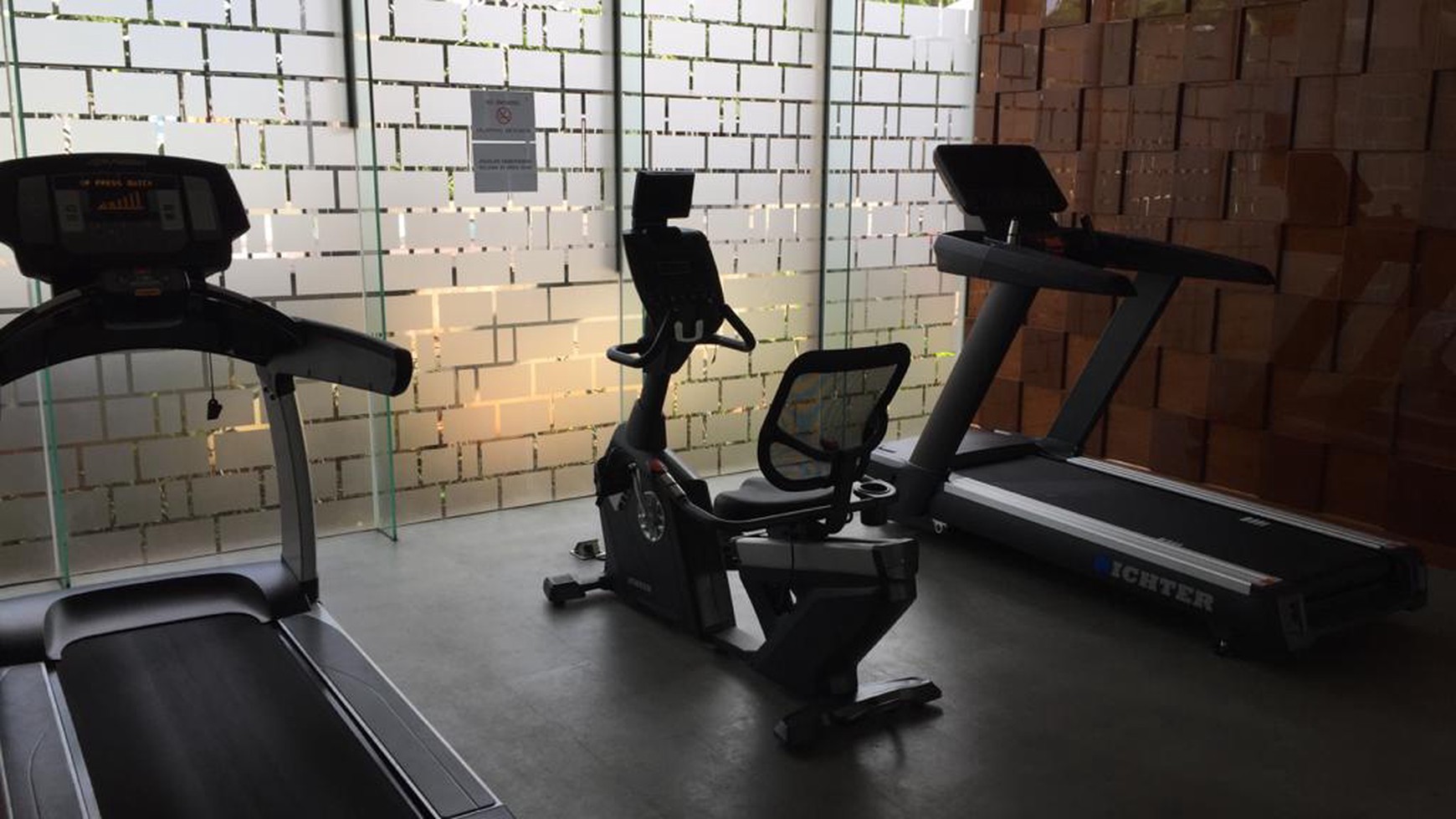 Apartemen (Lexington)  Jl Deplu Raya Bintaro, Akses Gate Tol JORR