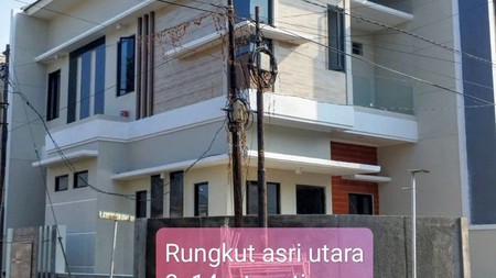 Rumah Hook Baru Gress Siap Huni di Rungkut Asri Utara Surabaya