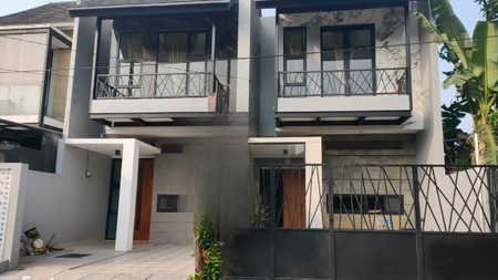 Rumah Baru Gress Siap Huni Minimalis di Rungkut Harapan Surabaya