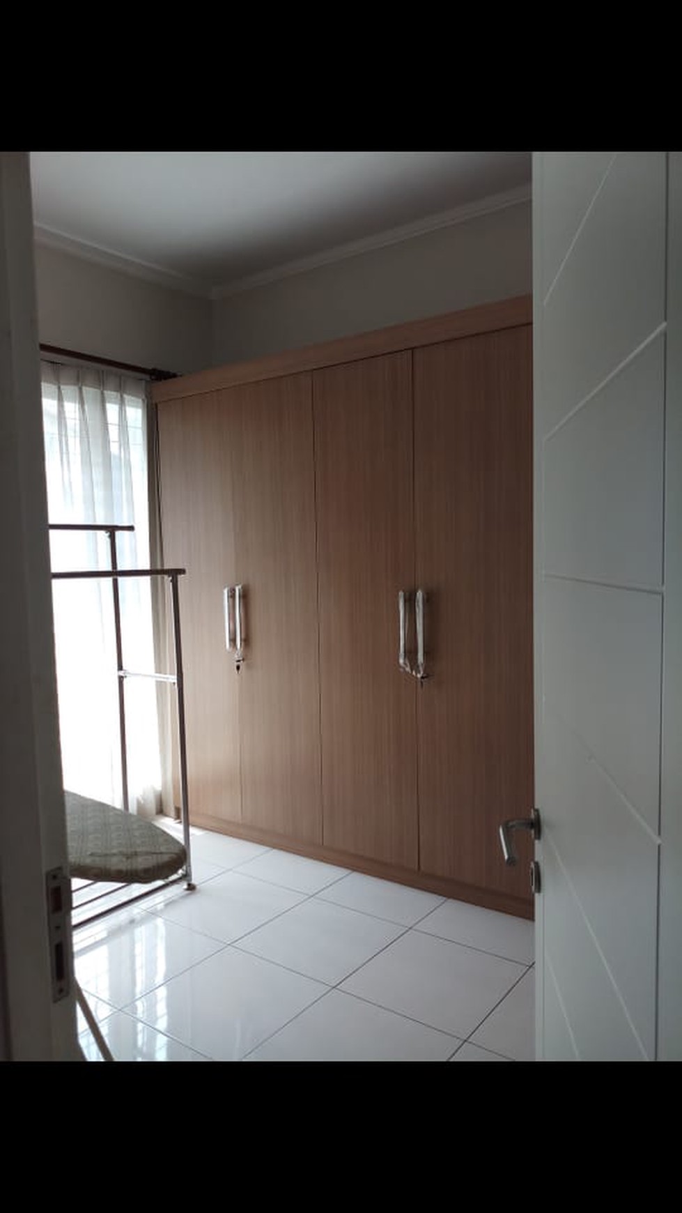 Rumah Bagus Siap Huni di Emerald View, Bintaro Jaya Sektor 9 Tangerang Selatan