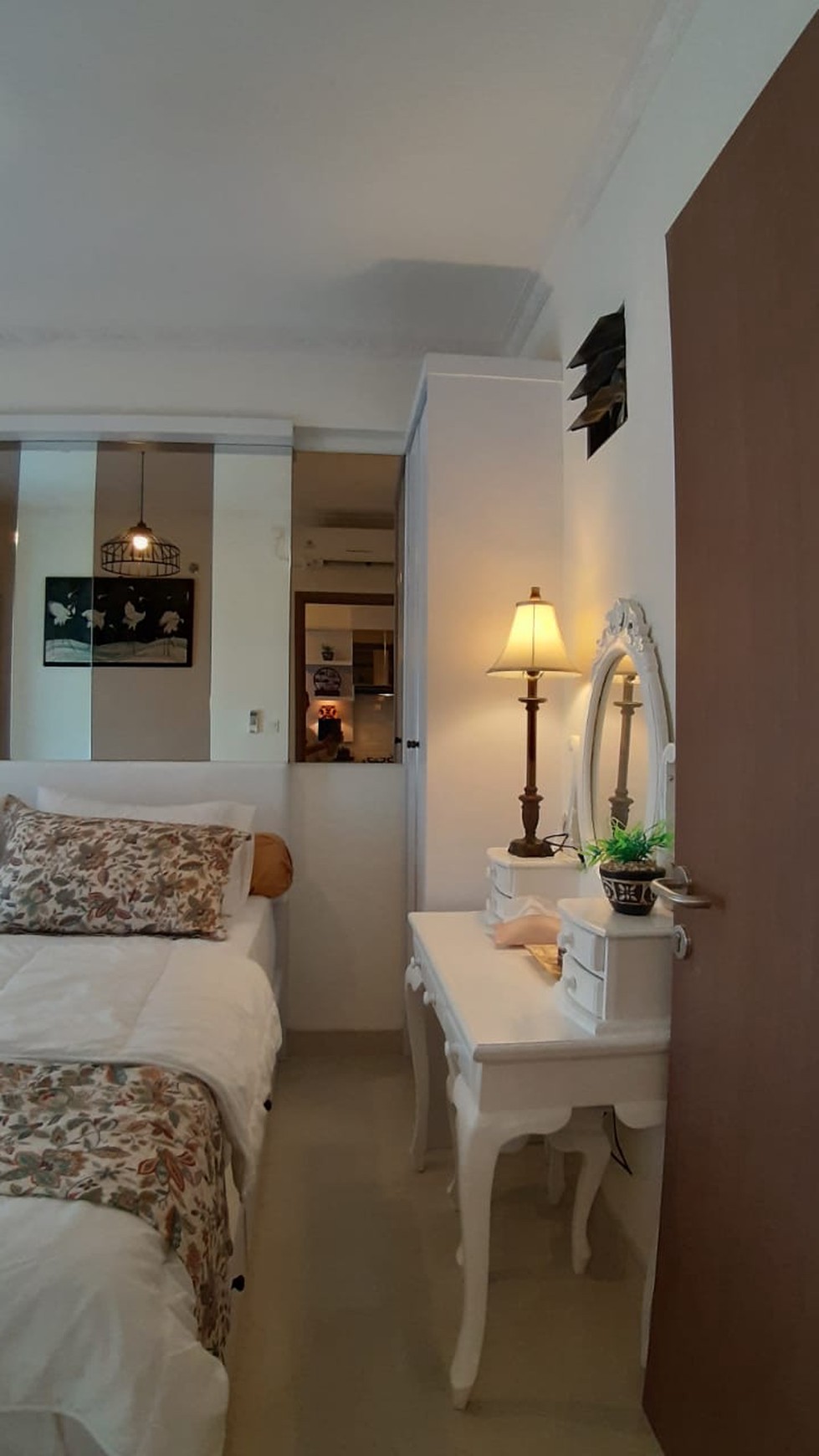 Di sewakan 2BR Fully Furnished, Luxury/mewah di Tower Dahoma Apartemen Podomoro Golf View