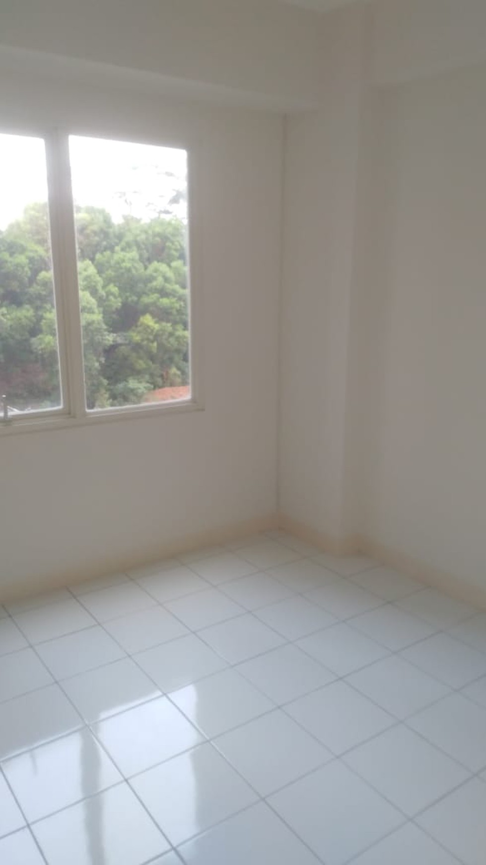 2BR  Unfurnished di Tower Dahoma Apartemen Podomoro Golf View