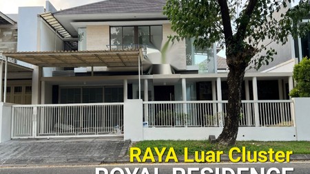 MURAH Sewa Rumah Royal Residence Surabaya  RAYA Luar Cluster - Garasi Carport 4 Mobil Dekat Pakuwon Mall, PTC, Supermall