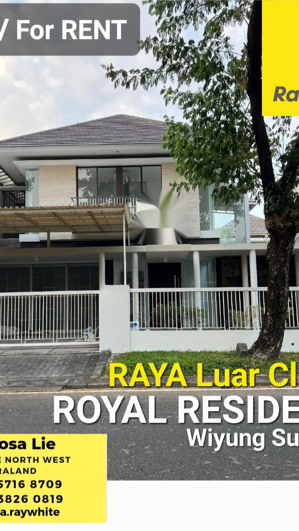 MURAH Sewa Rumah Royal Residence Surabaya  RAYA Luar Cluster - Garasi Carport 4 Mobil Dekat Pakuwon Mall, PTC, Supermall