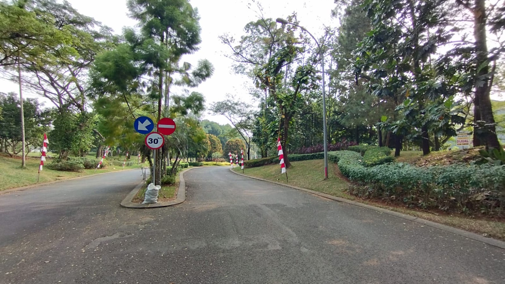 vermont parkland bsd city serpong tangerang selatan dijual tanah kavling strategis tengah kota harga nego