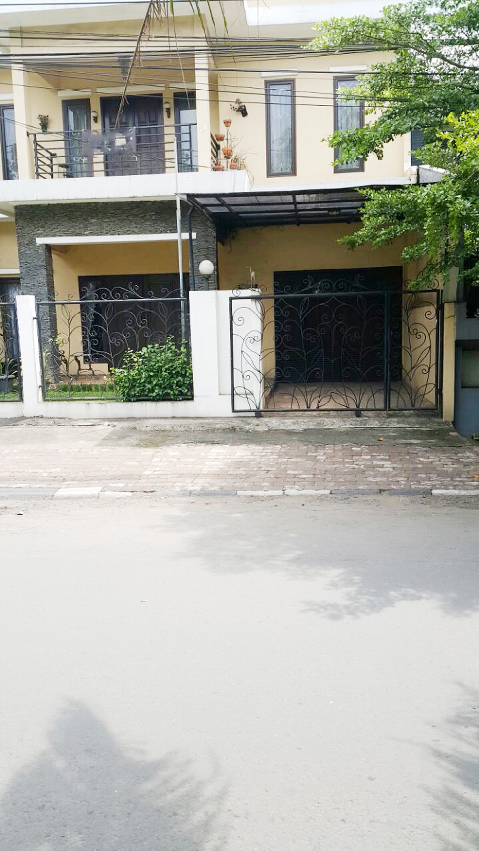 Rumah Siap Huni, Nyaman, dan Strategis @Camar, Bintaro Jaya Sektor 3