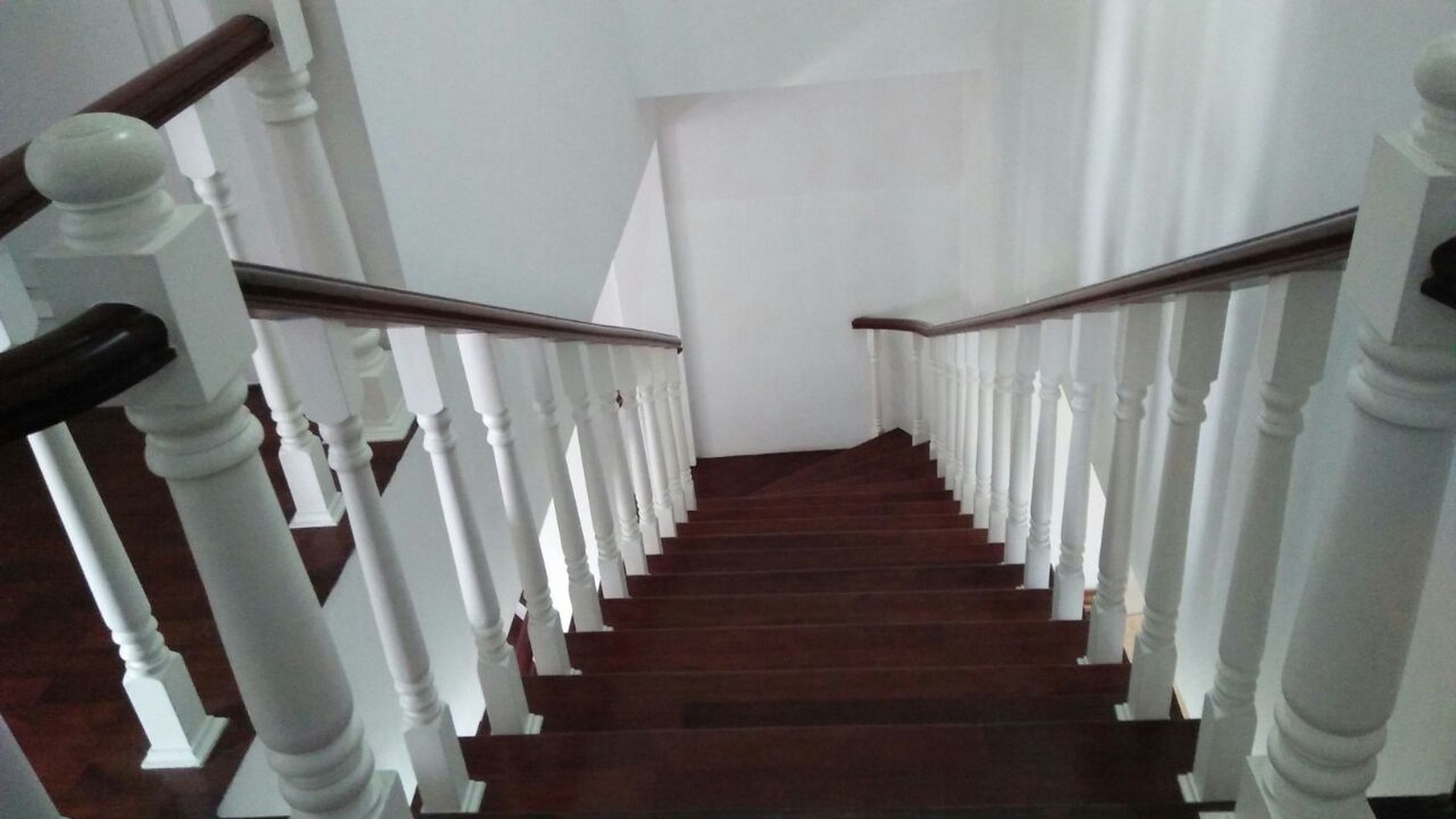 Rumah Lux Di Jl Kesehatan Bintaro Akses Gatte Toll Veteran-JORR-Bandara