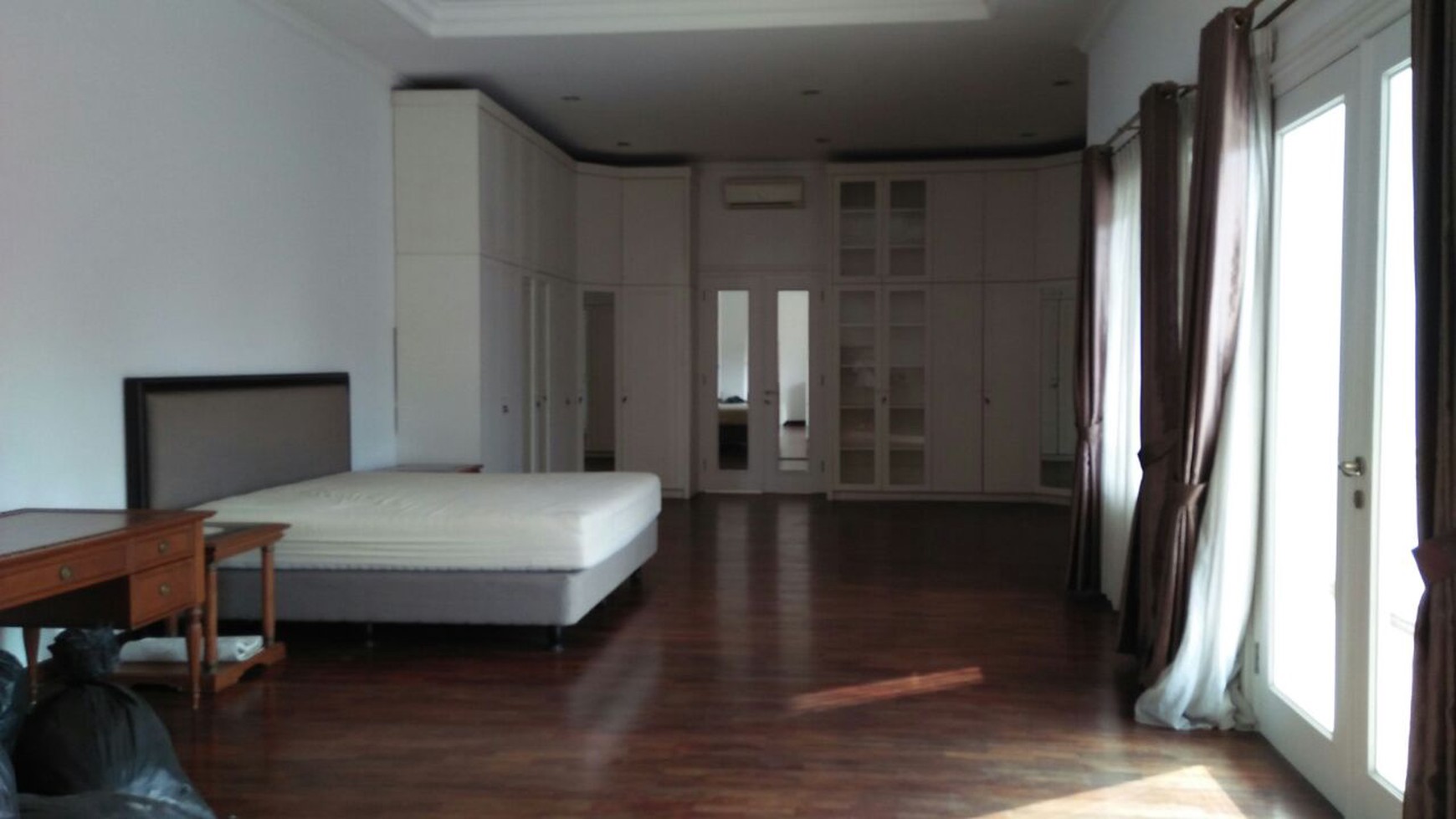 Rumah Lux Di Jl Kesehatan Bintaro Akses Gatte Toll Veteran-JORR-Bandara