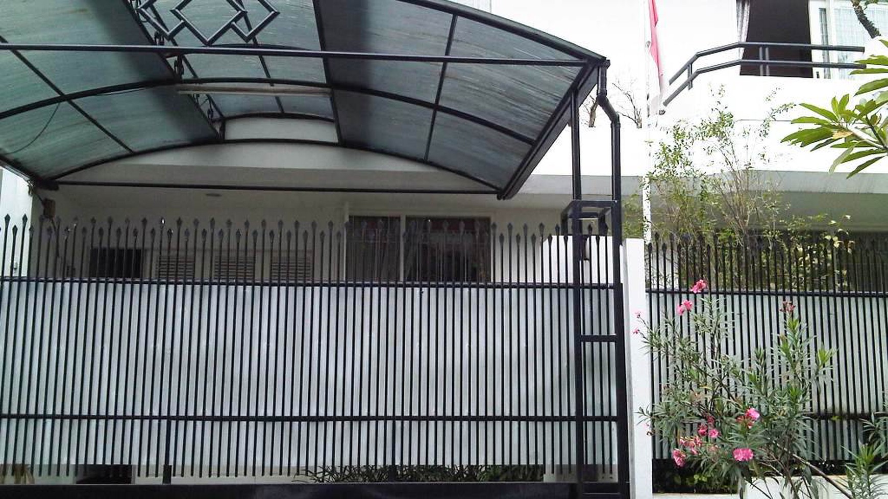 Rumah Bagus DI Pinang Nikel, Pondok Indah