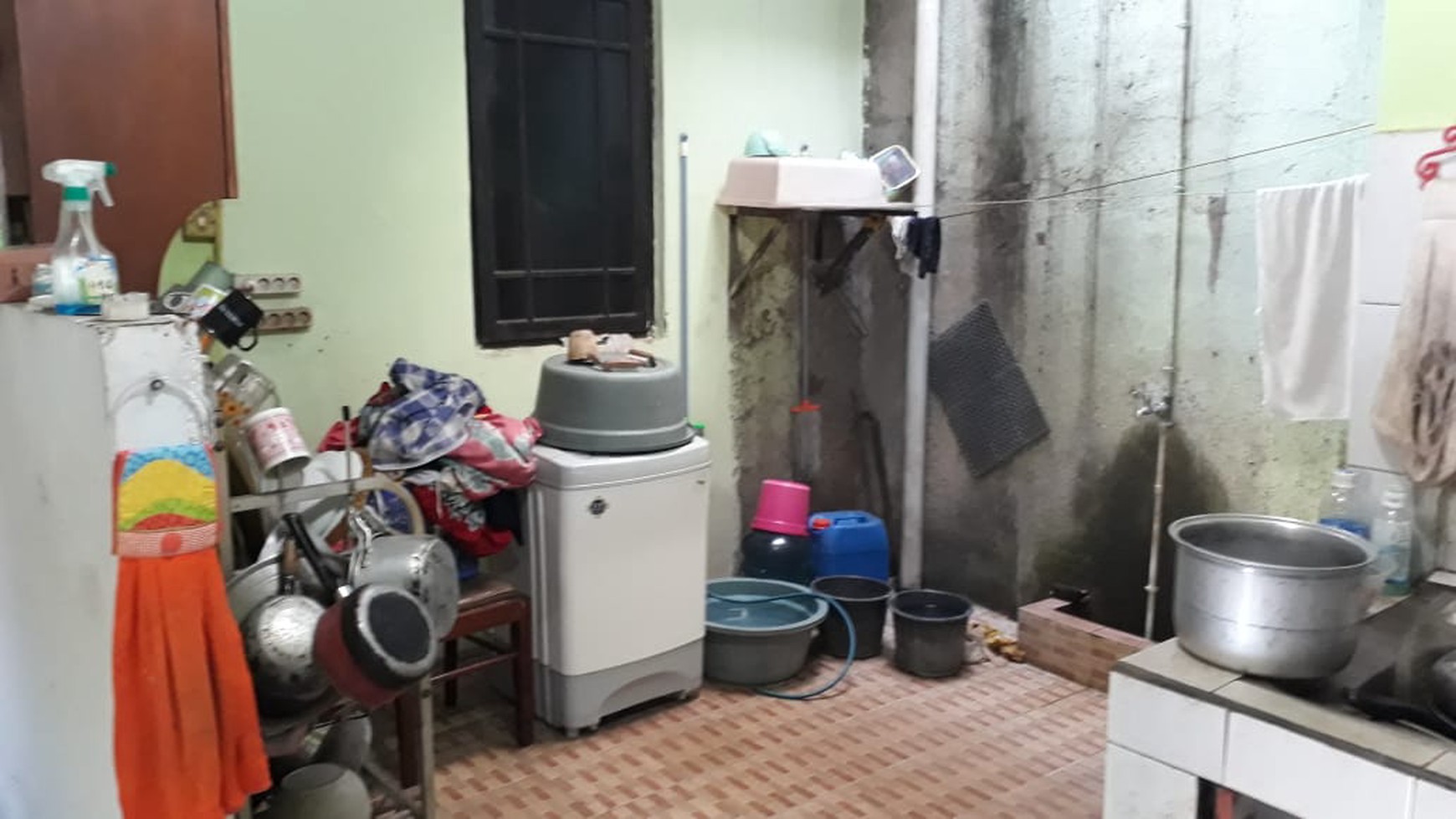 Dijual  CEPAT Rumah Bagus Siap Huni di Jl Kayu Gede, Serpong, Tangerang Selatan