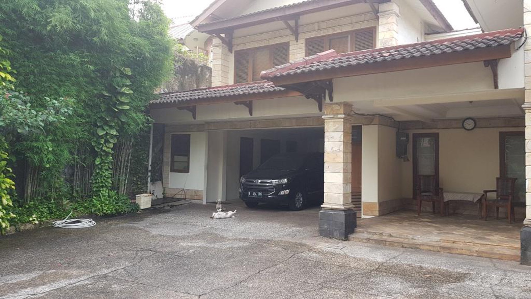 Rumah bagus di daerah Pejaten Jakarta Selatan,