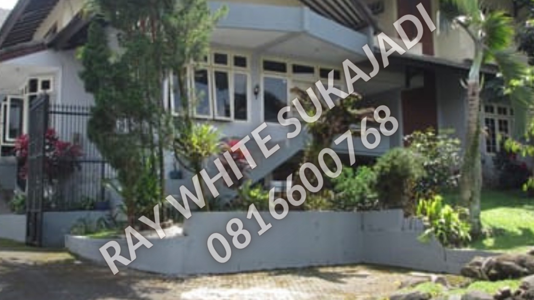 Di jual rumah  Jl. Sukamulya