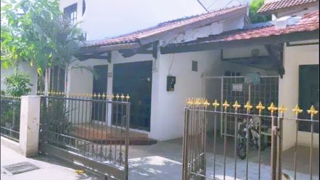 Rumah Bagus Di Jl Rukan Sari, Gandari Utara Jakarta Selatan