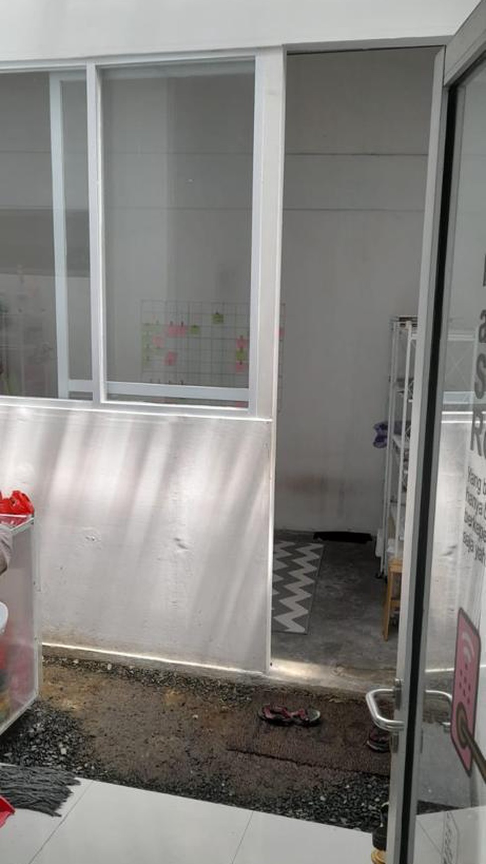 Ruko Siap Pakai 3Lantai Diarea Sangat Strategis Jl Utama Bintaro Jaya Sektor 3A