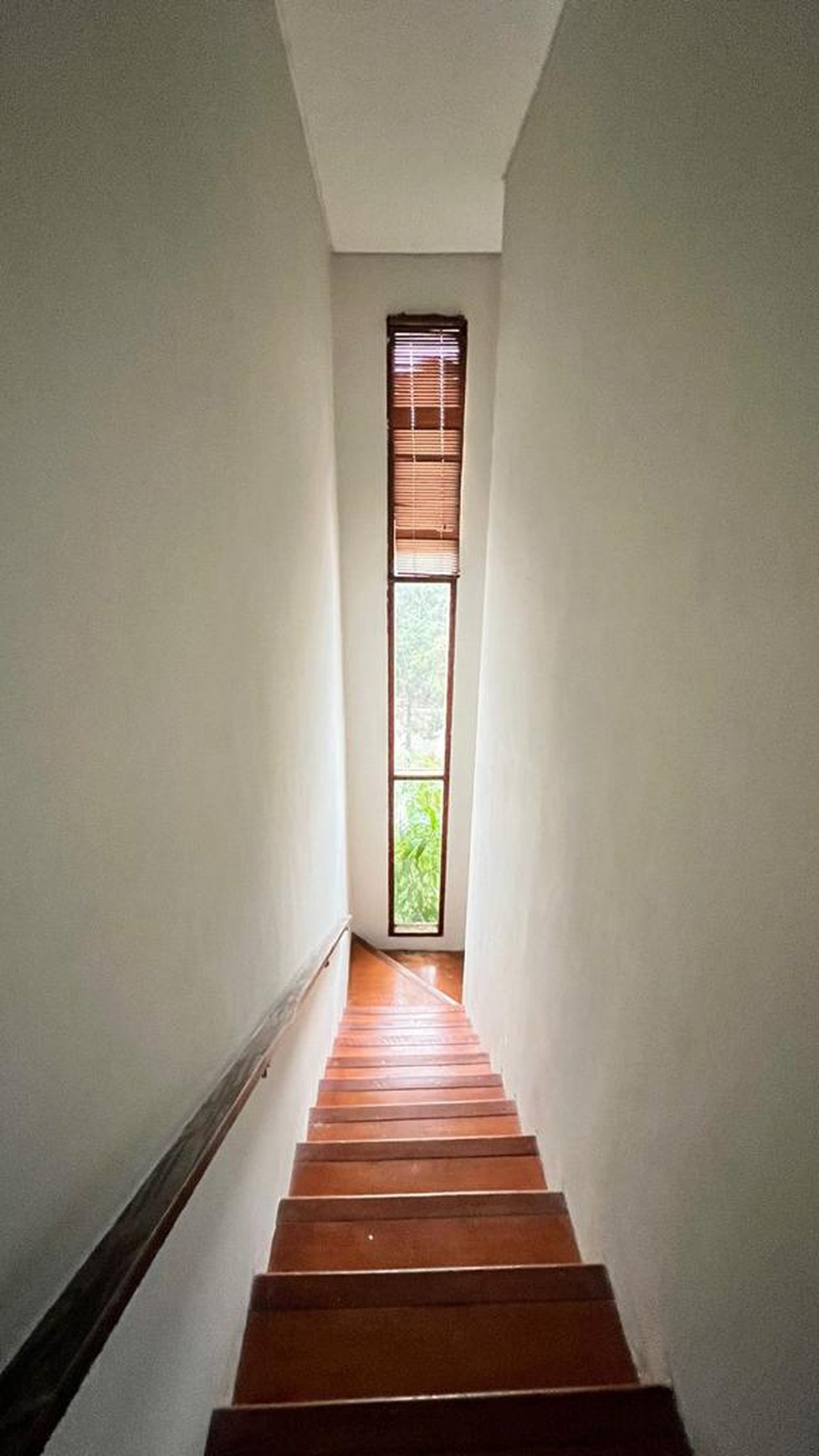 Rumah Bagus Diarea Cluster Puri Bintaro Jaya Hanya 10Menit Gatte Toll & Stasiun Comuter Line   