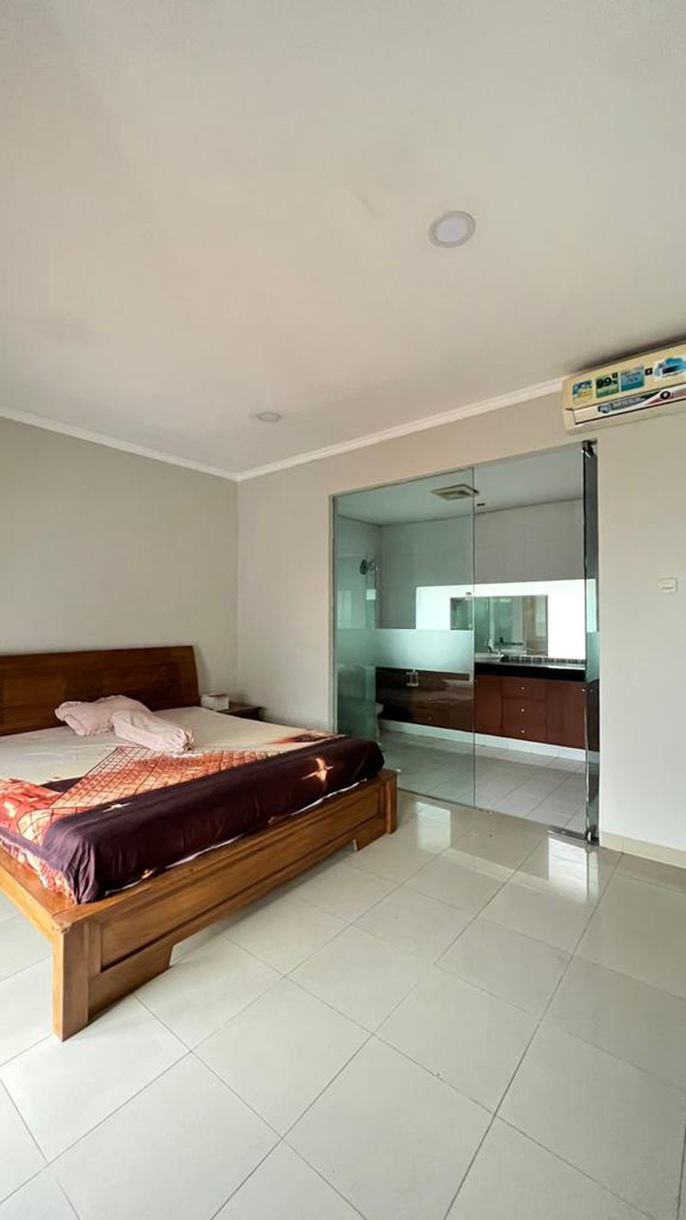 Rumah Bagus Diarea Cluster Puri Bintaro Jaya Hanya 10Menit Gatte Toll & Stasiun Comuter Line   