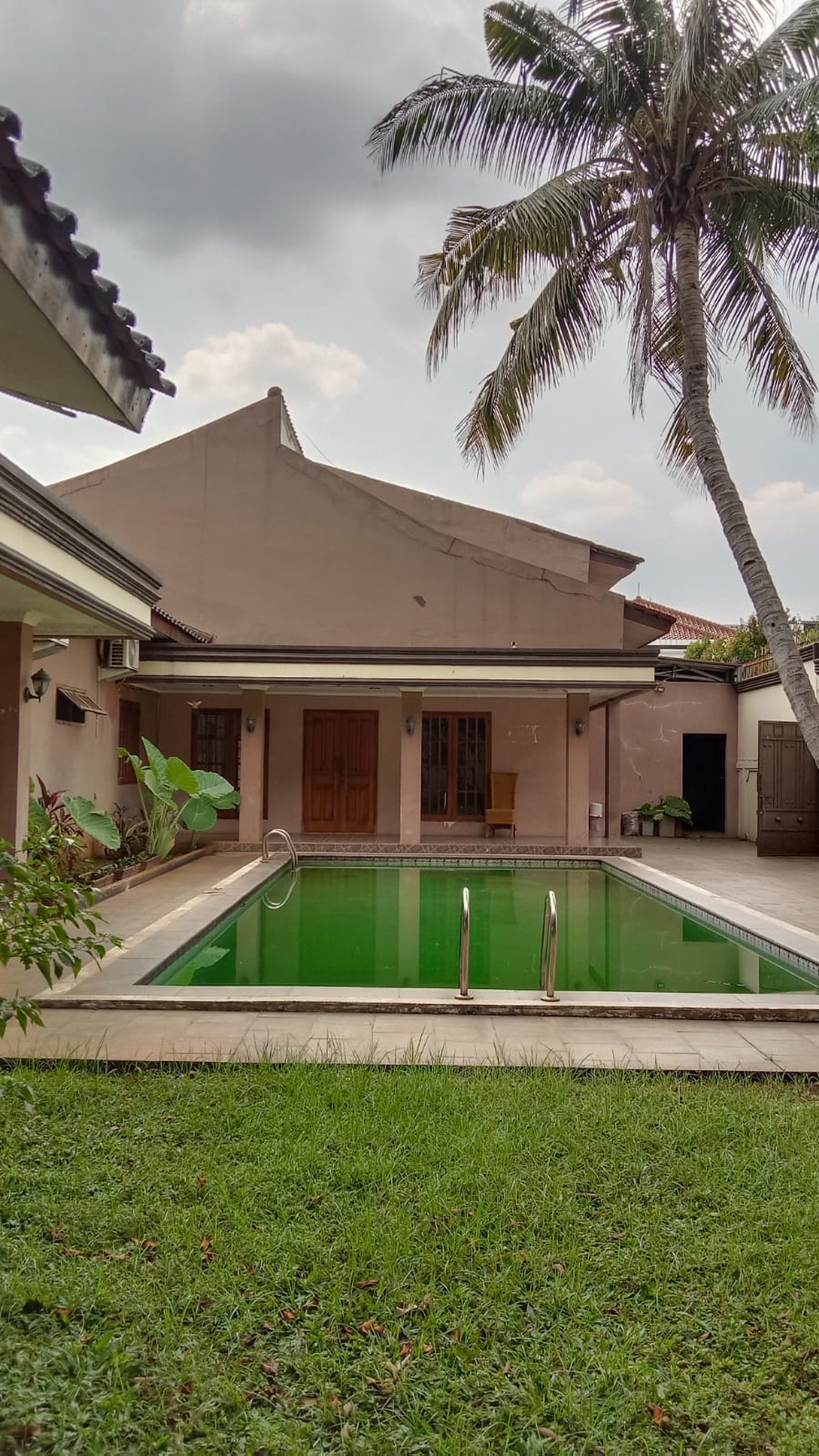 Good House Suitable for Residential & Office @Bangka Near Kemang, South Jakarta