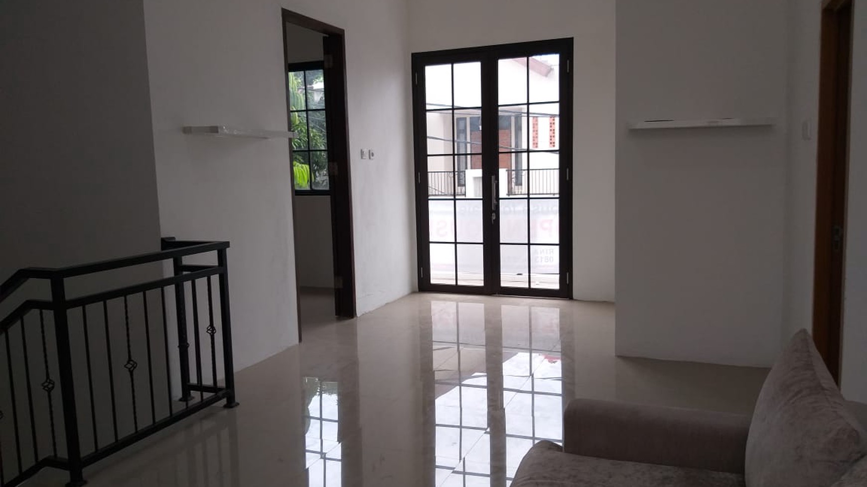 Rumah di Bintaro Brand New, 2 lantai, Minimalis, Lokasi di Kucica Sektor 9 Bintaro.