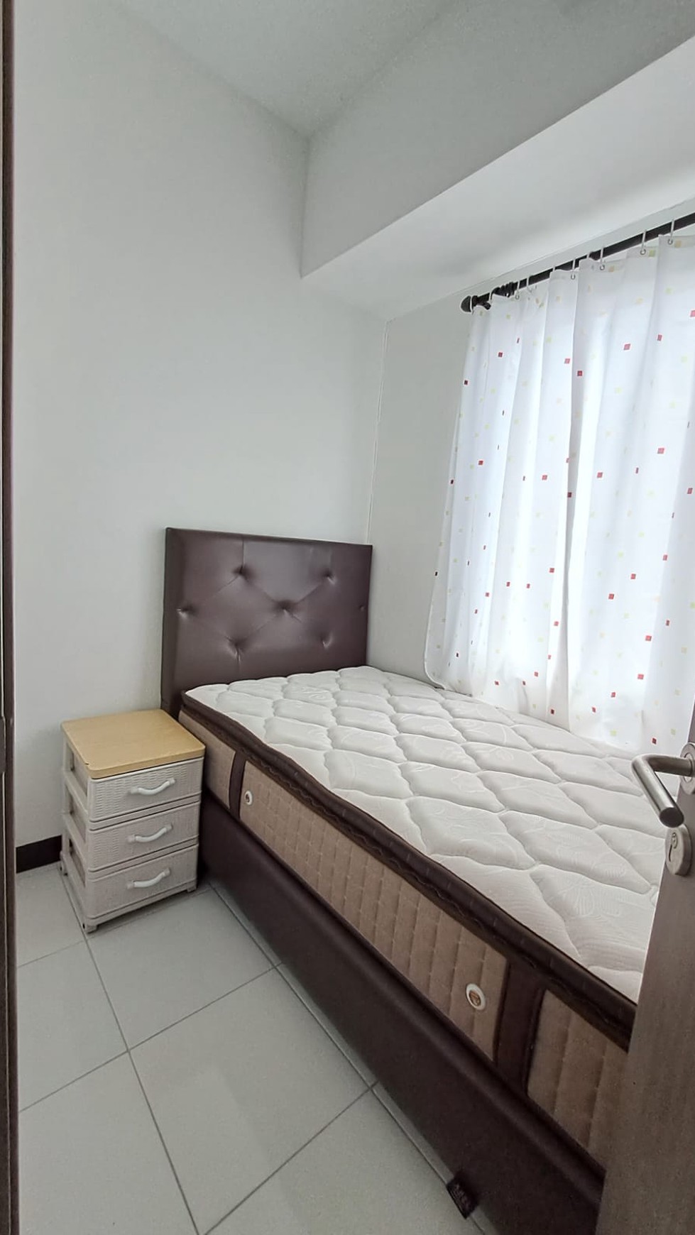 Apartemen Lokasi Strategis dan Hunian Nyaman @Apartemen Emerald, Bintaro