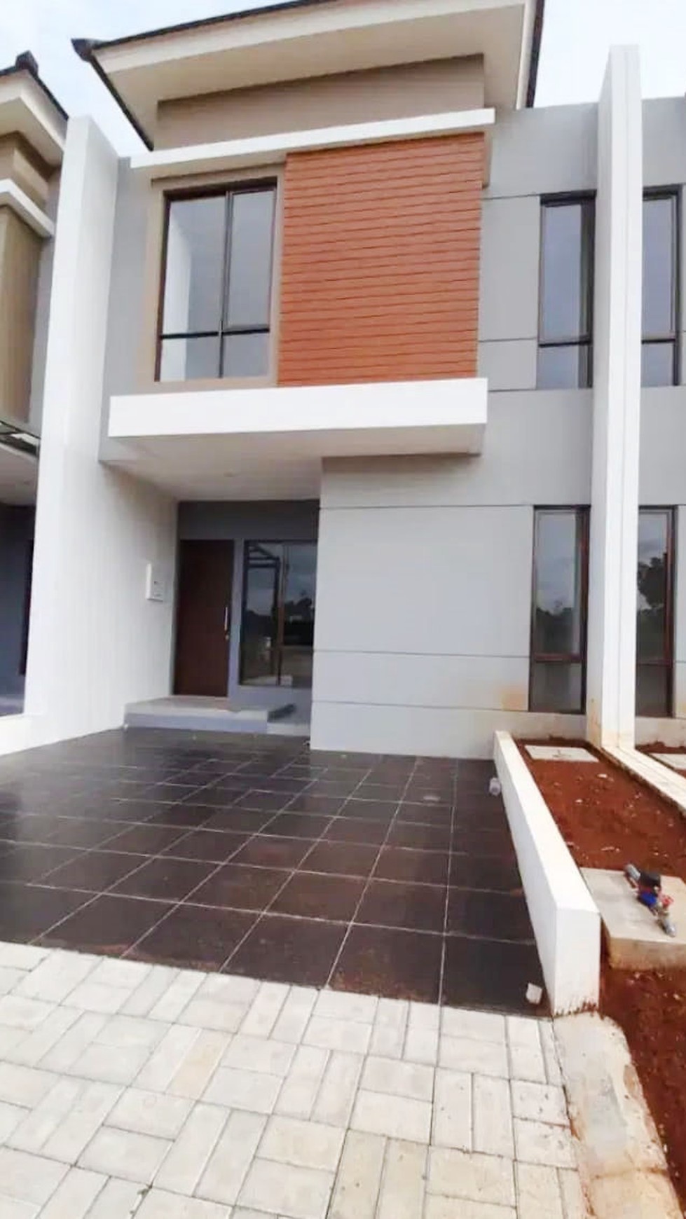 Rumah Bagus Di Fortune Spring, Graha Raya Bintaro