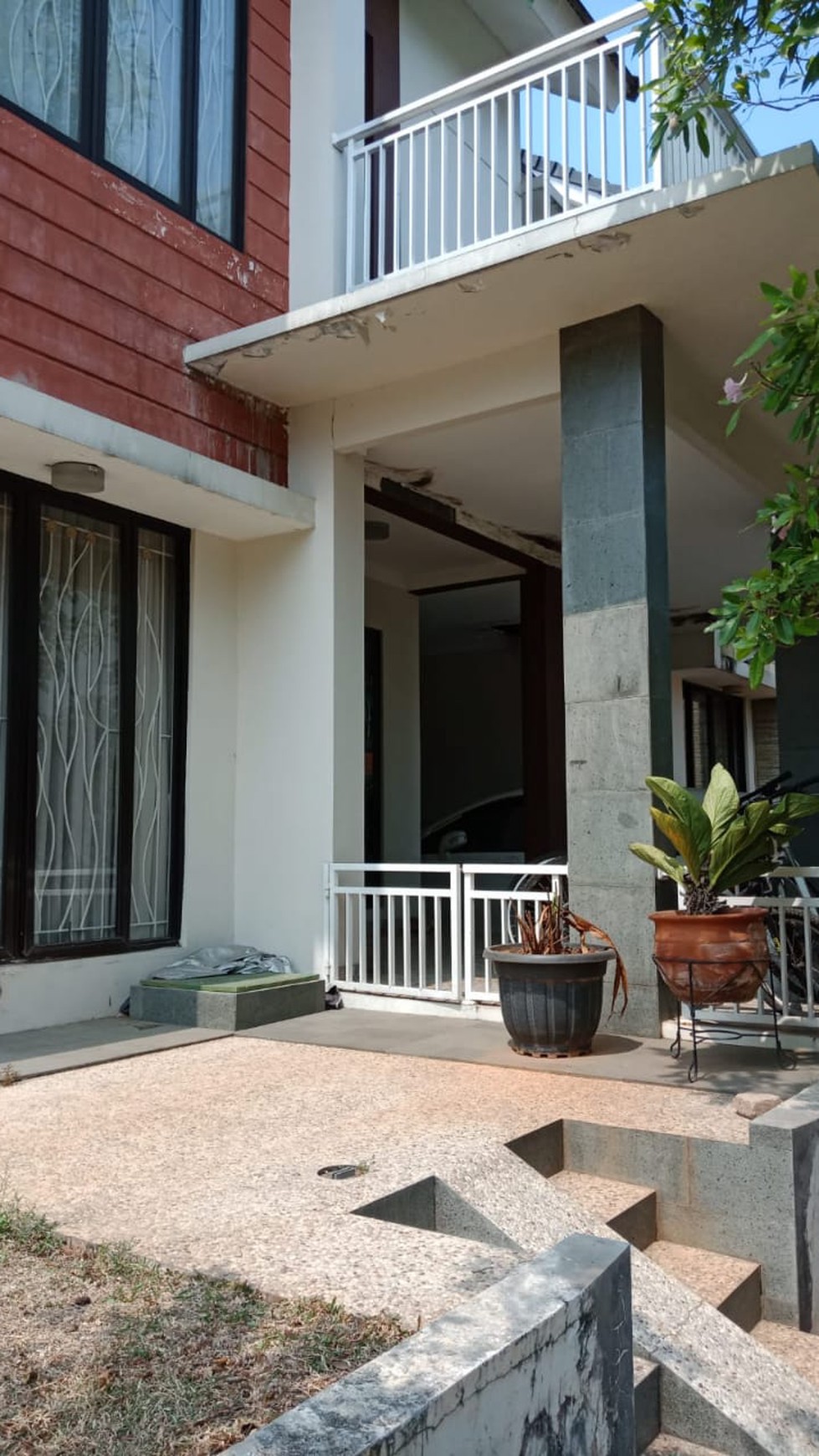 Dijual Rumah Hook di Melia Garden Graha Raya Bintaro