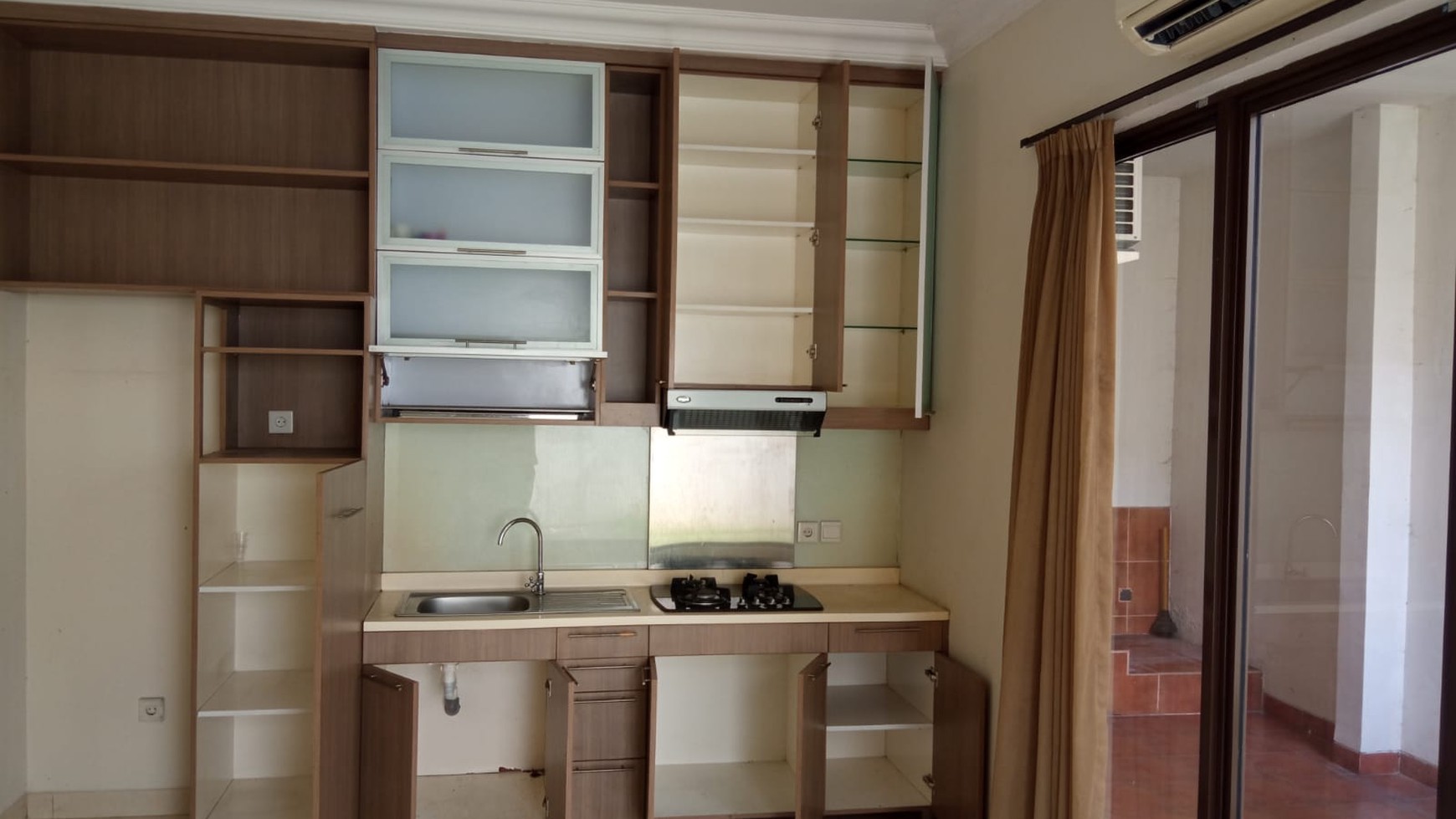 Rumah standar Mewah Rapih Banyan Ville the Green BSD city