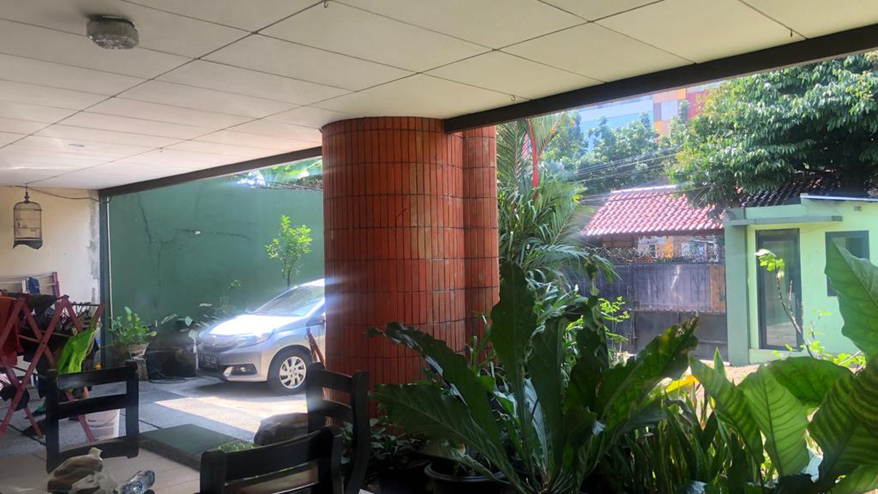 Rumah 2 Lantai + Kost  di JL Warung Jati dekat Pejaten Village Mall,  Pasar Minggu, Jakarta Selatan 