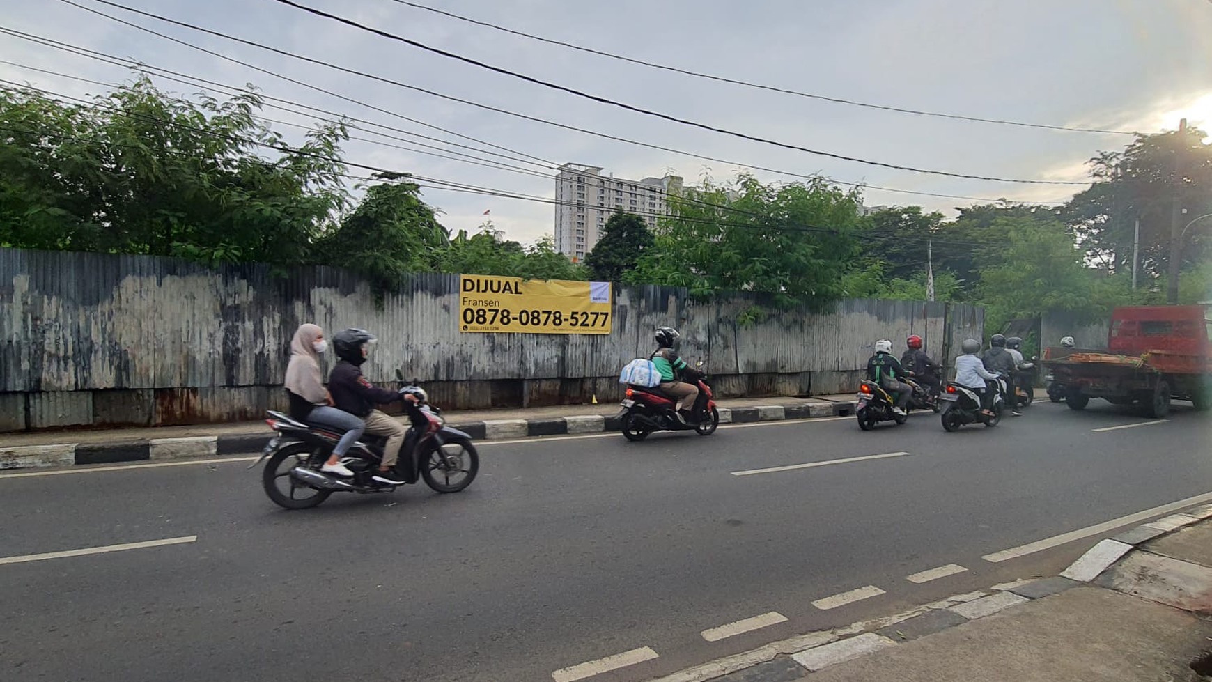 Tanah komersial 2300 m di Bintaro Permai Raya, Jakarta Selatan