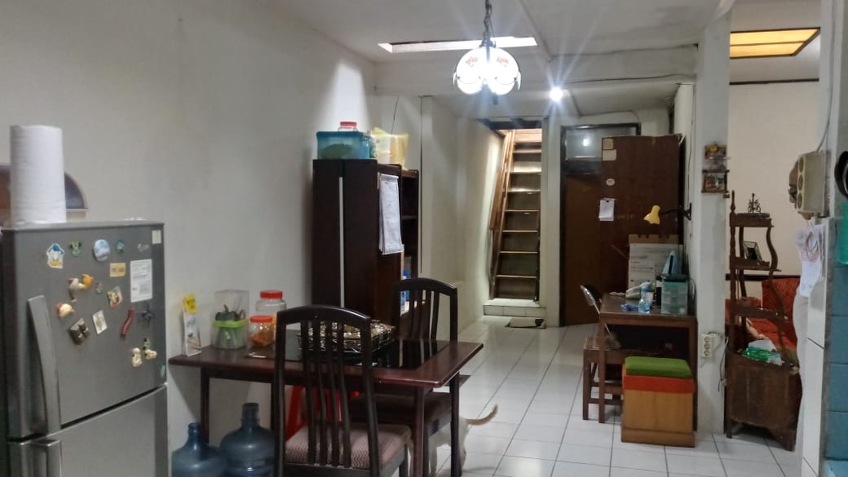 Rumah Komplek Mnimalis Harga Murah di Cihanjuang Bandung