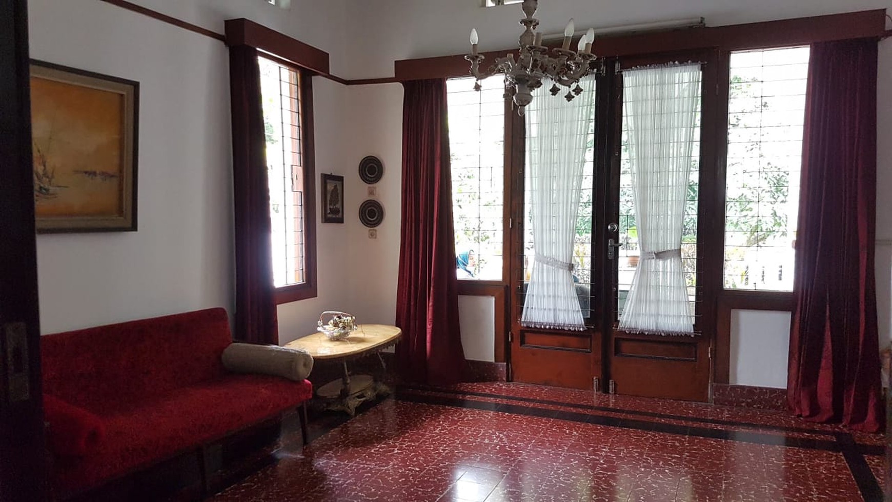 Dijual Rumah Dekat Gedung Sate di Kota Bandung