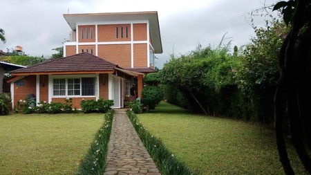 Dijual Villa 2 Lantai Dekat Punclut di Kota Bandung