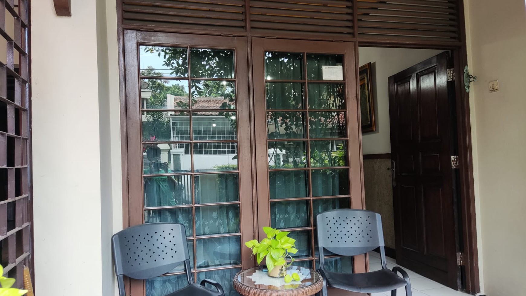 BAGUS! RUMAH BAGUS MINIMALIS MODERN 2 LANTAI DI SRIMAHI, BANDUNG!